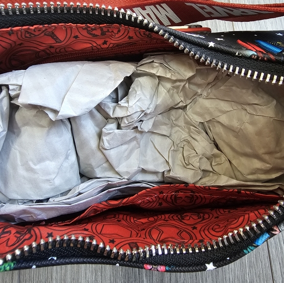 Loungefly Marvel Avengers Tattoo Shoulder Bag - Picture 3 of 4